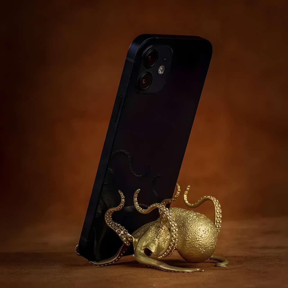 OctoGrip™ Premium Phone Holder – Artistic Octopus Design Stand