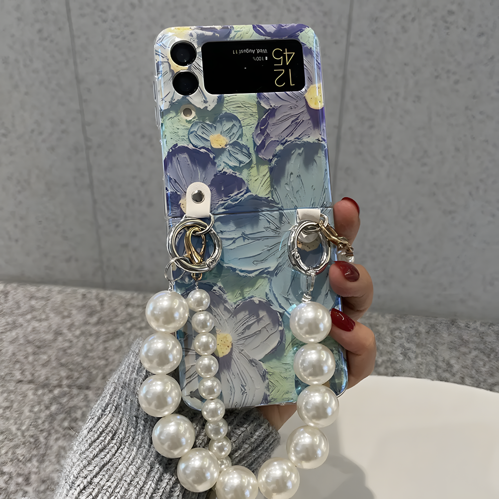 Pearl Charm Oil Painting Case – Elegant Floral Cover for Galaxy Z Flip
